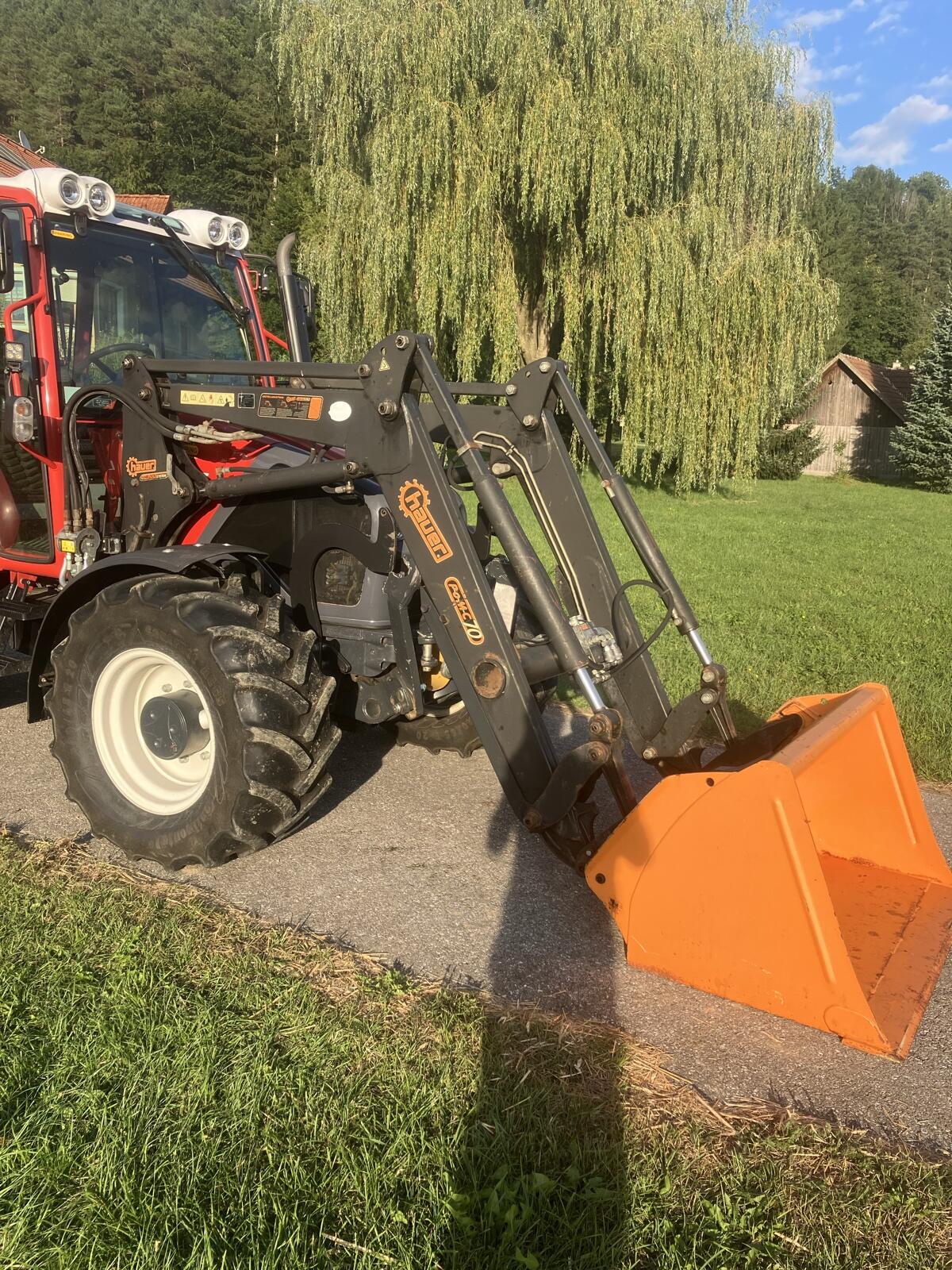 Frontlader Hauer Pom C70 1