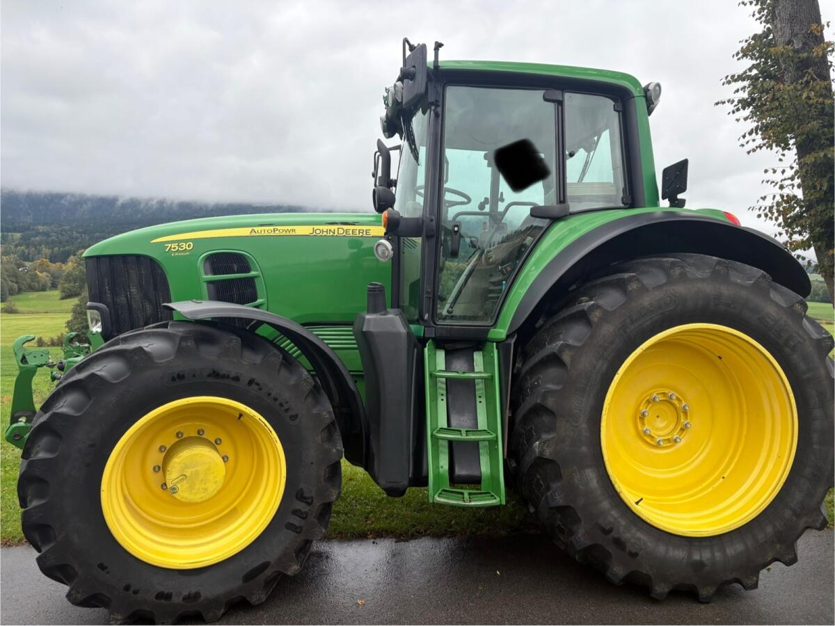 John Deere 7530 E Premium 2