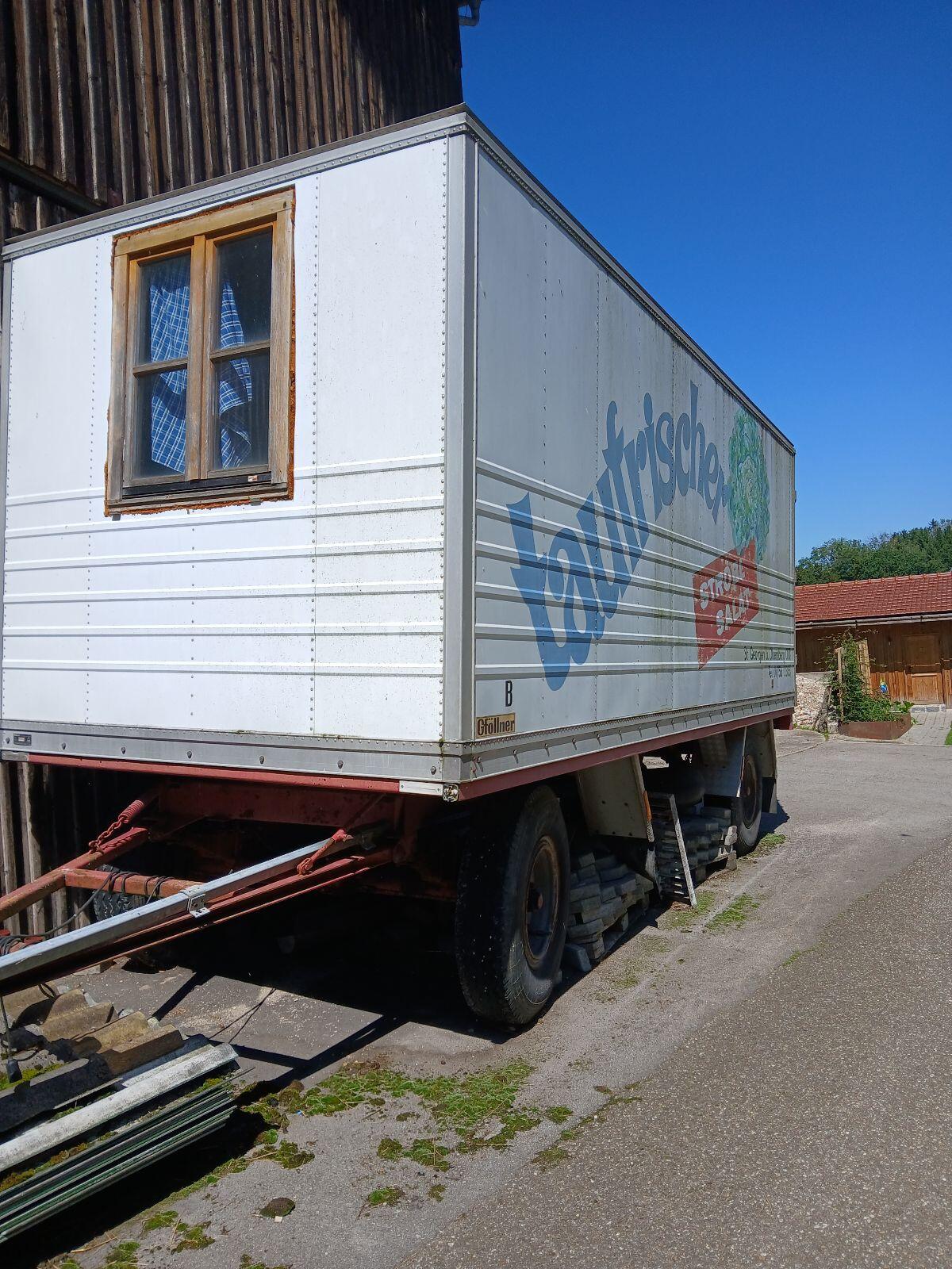 Bauwagen, Bauhütte, Lagercontainer, LKW-Anhänger 1