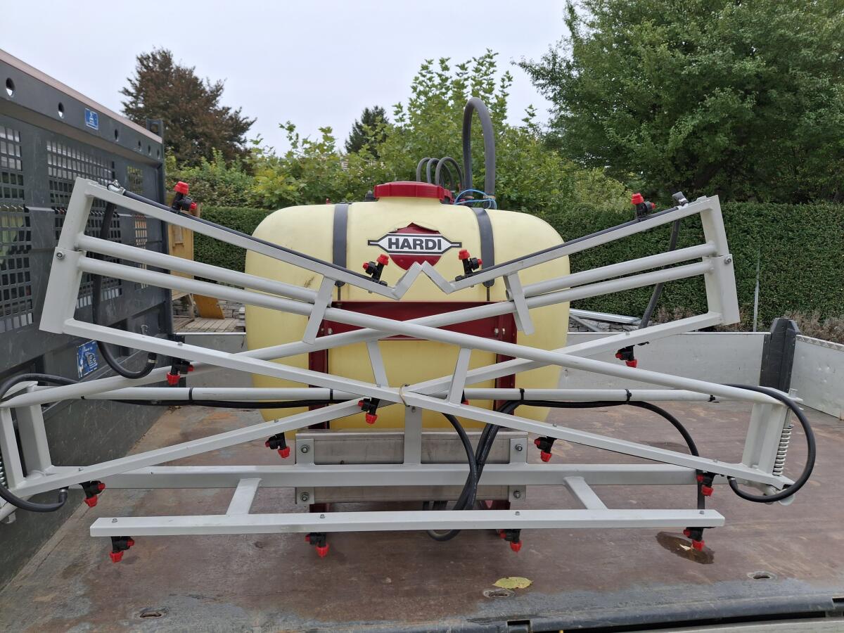 Hardi Feldspritze 400 l 2