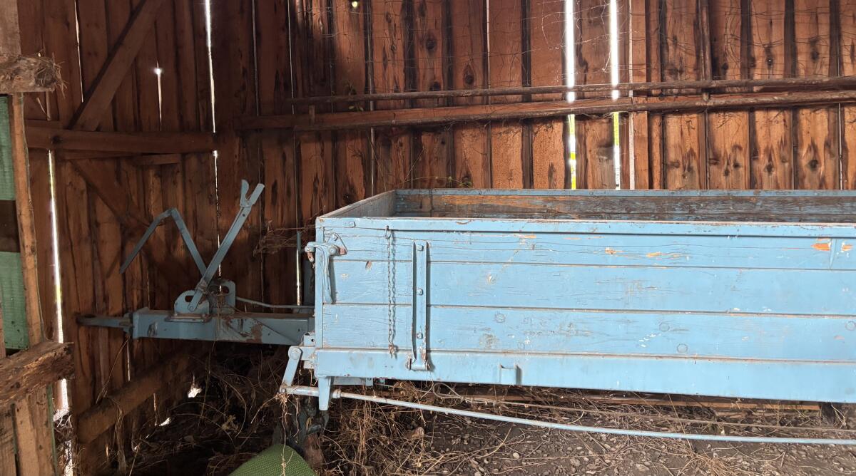Miststreuer - Ladewagen - stabiler Hänger 2