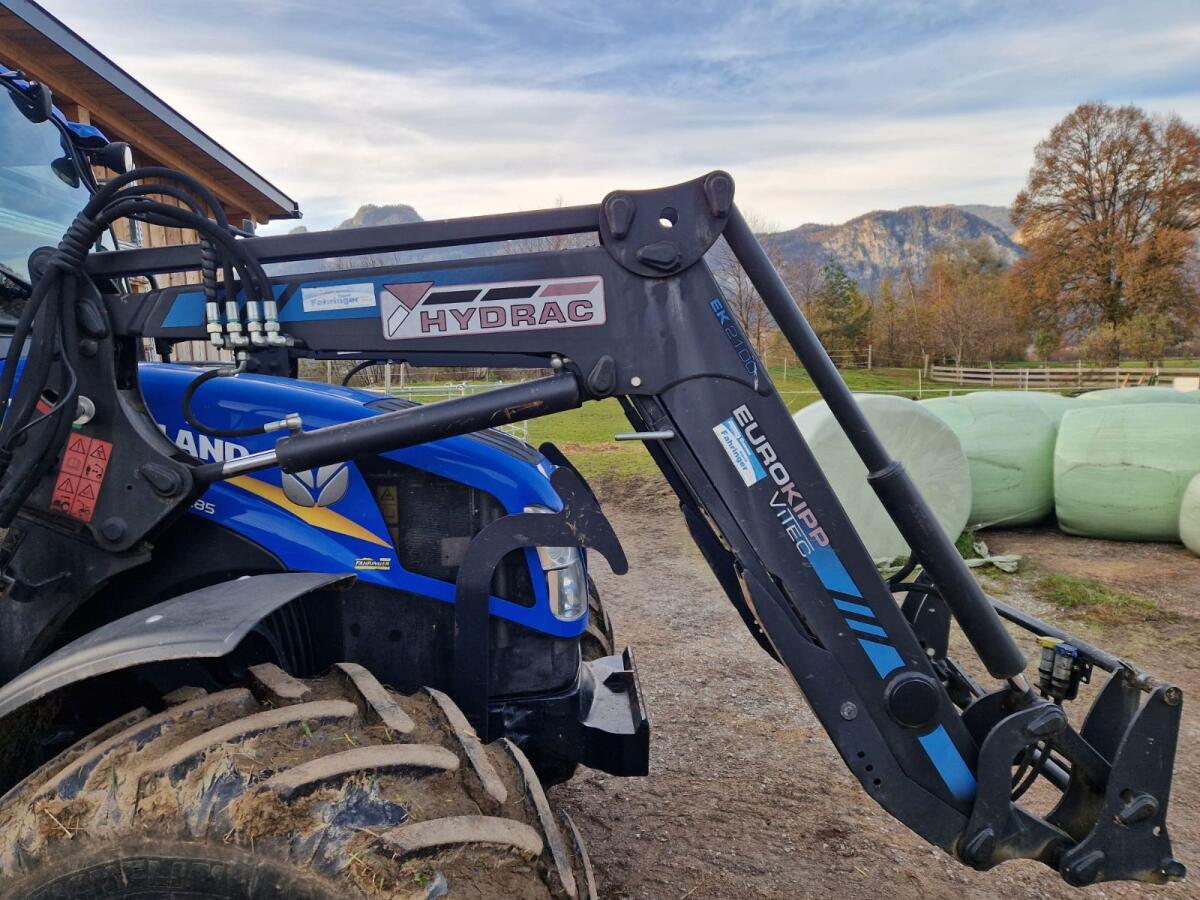 New Holland T4.85 3