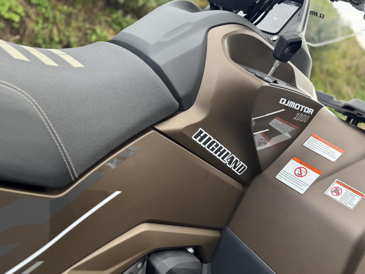 QJMotor SFA1000 ATV SFA 1000 ABS EPS Highland inkl. Koffer 1