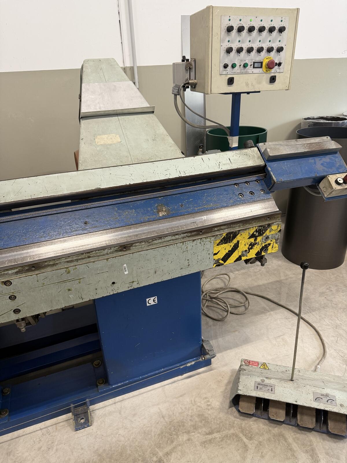 Schwenkbiegemaschine 6 m Zako 1,5 mm Stahl 2