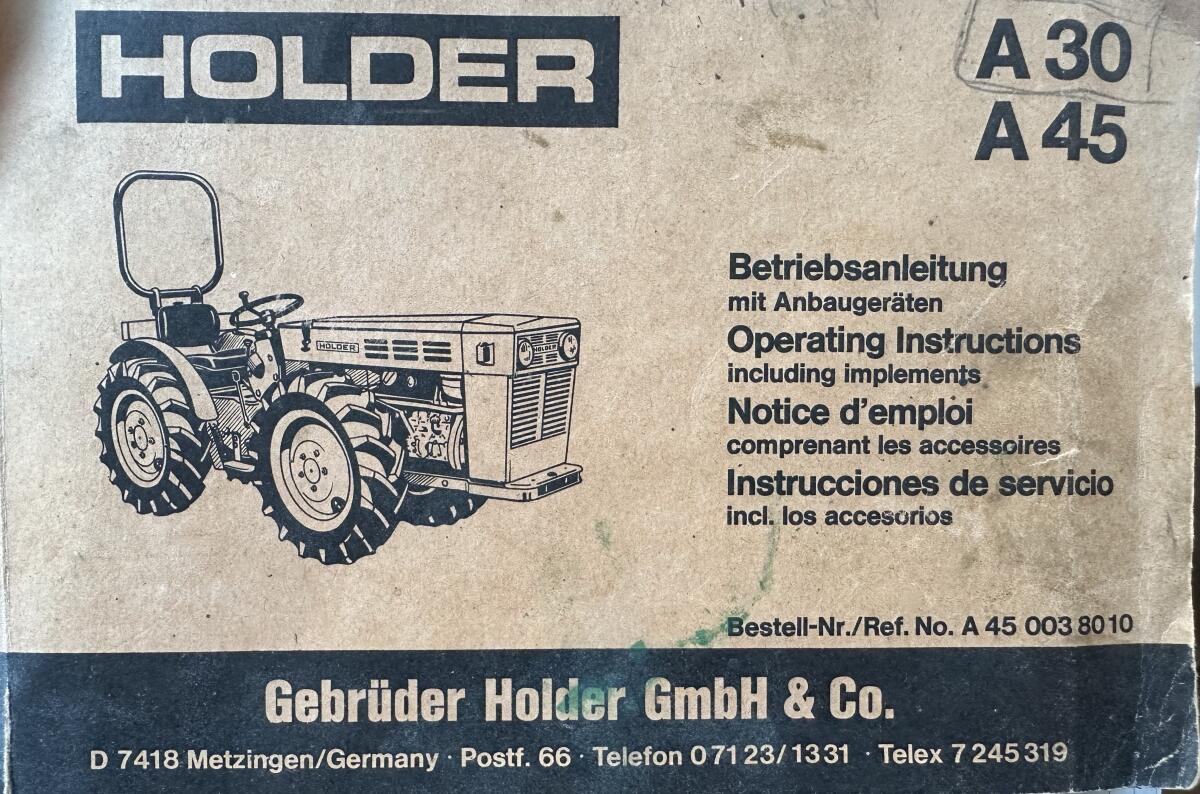 HOLDER Traktor mit Zubehör 2