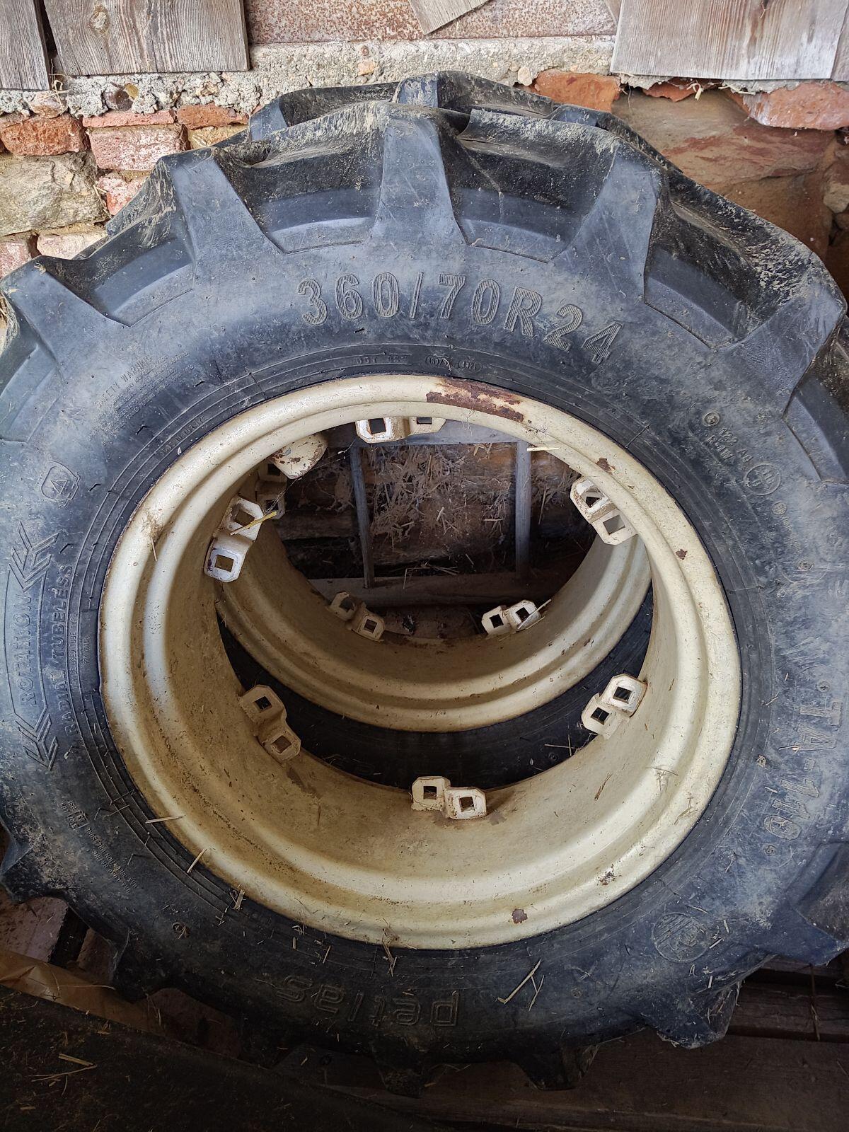 Bereifung mit Felgen für Lamborghini 674-70 2