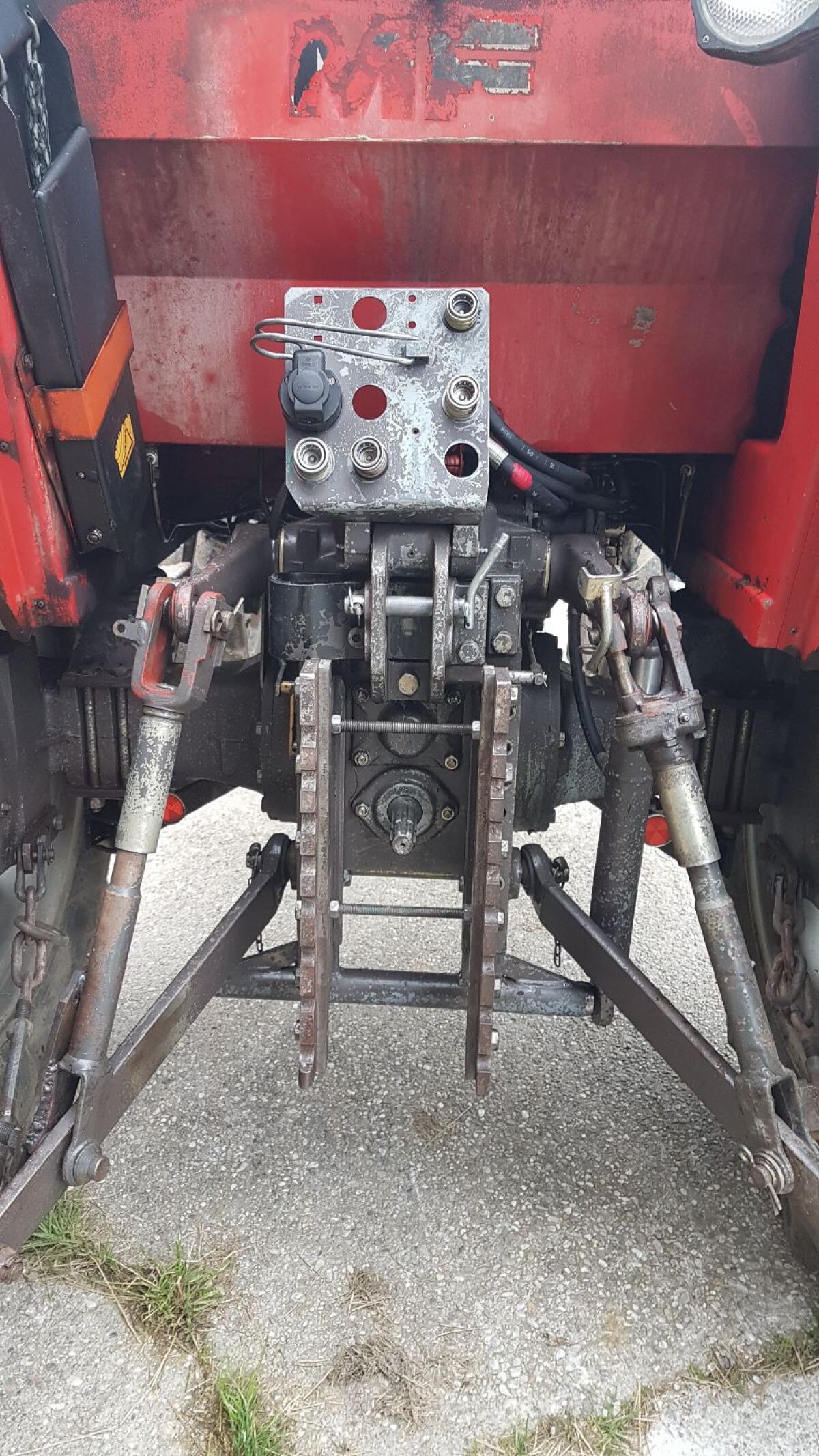 Massey Ferguson 294S 3
