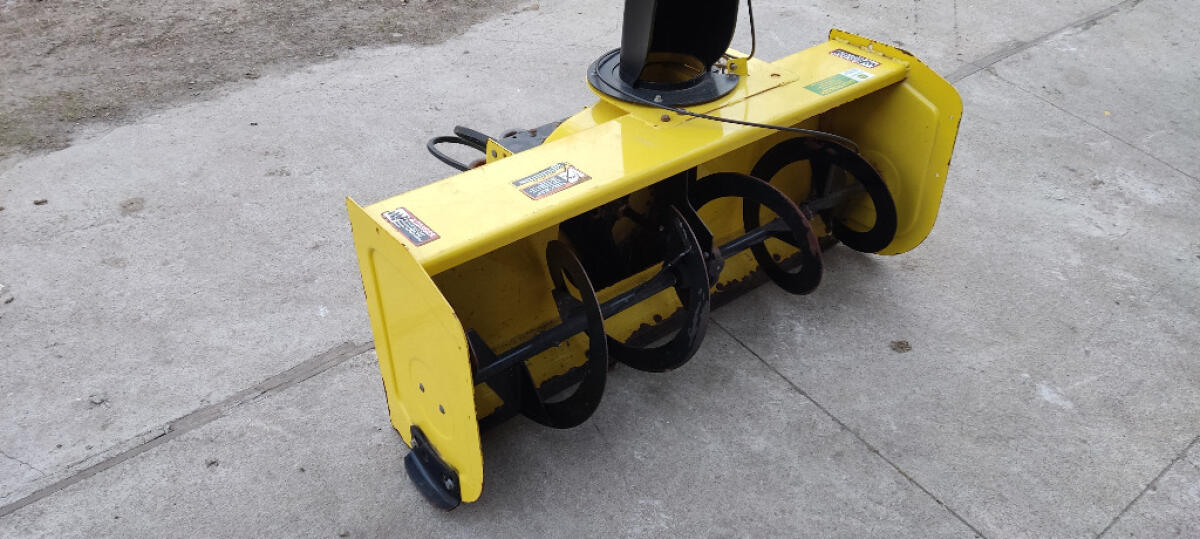 John Deere Schneefräse X-Serie 1