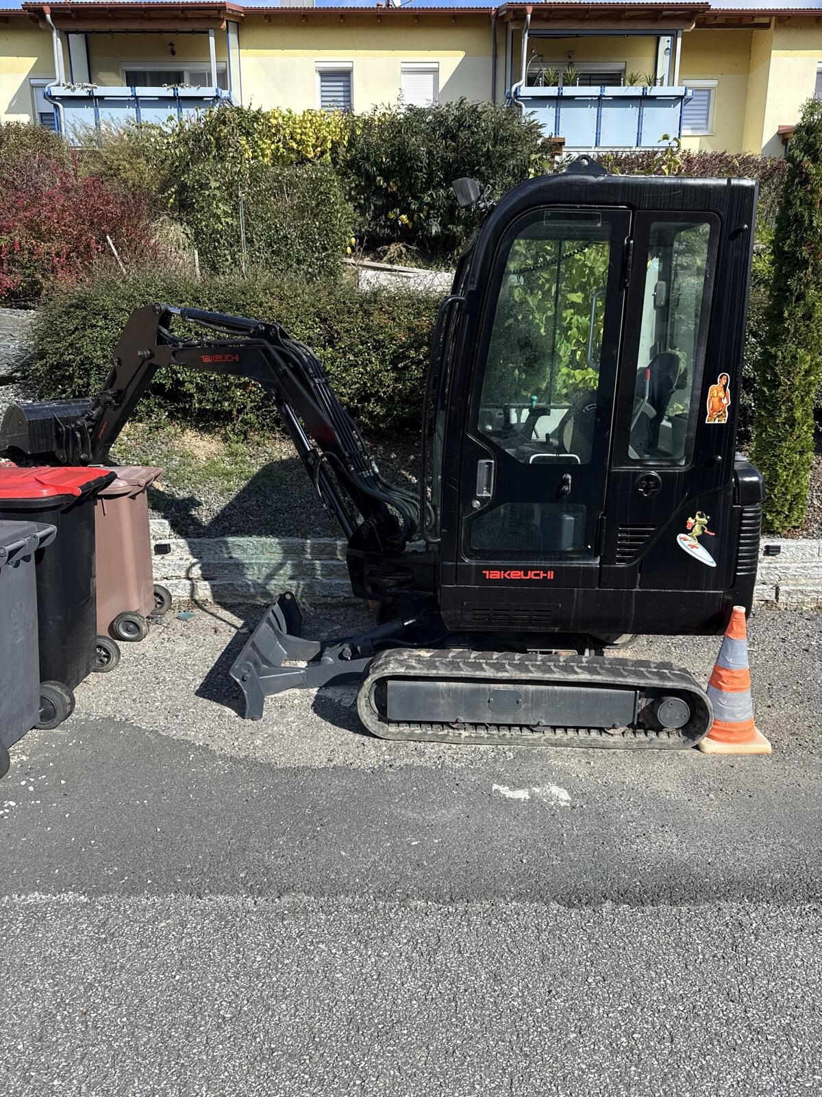 Minibagger Takeuchi TB016 1
