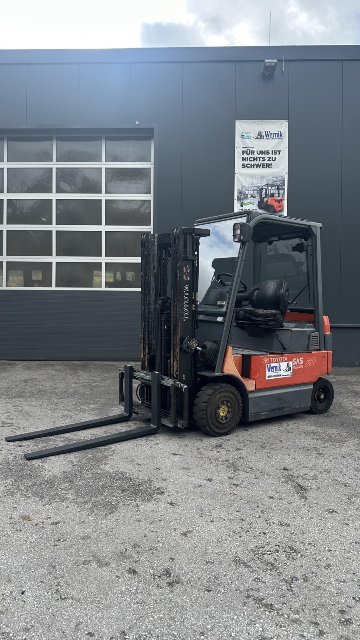 2-Tonnen Toyota-Elektrostapler - preiswert, zuverlässig 2