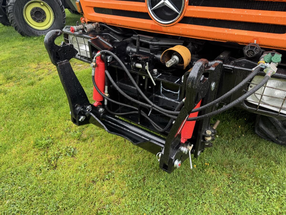 Frontkraftheber - Unimog - MB-Trac 3