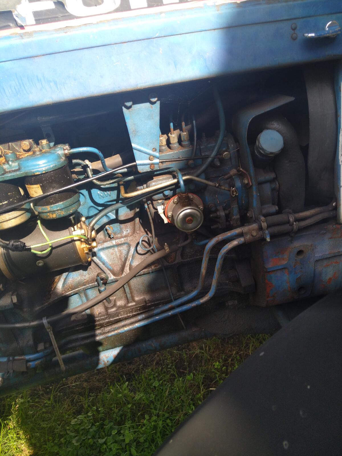Traktor Ford 6610 3