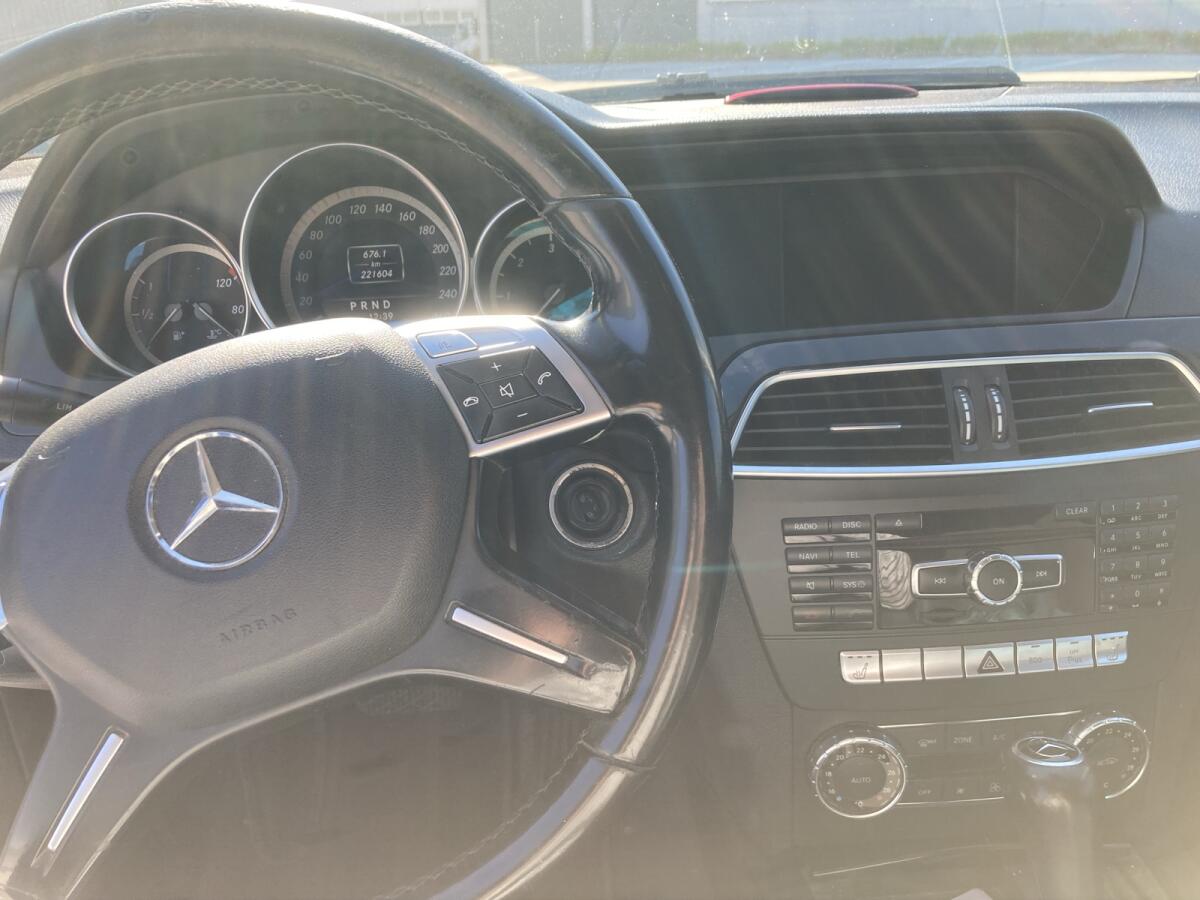 Mercedes C180 T Classic BlueEfficiency CDI Automatik 2