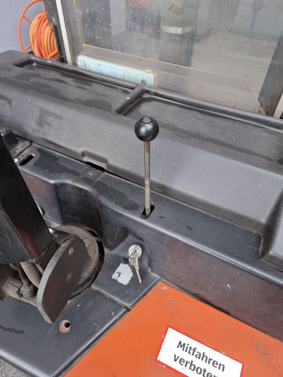 Stapler Ameise Hubgerüst 2