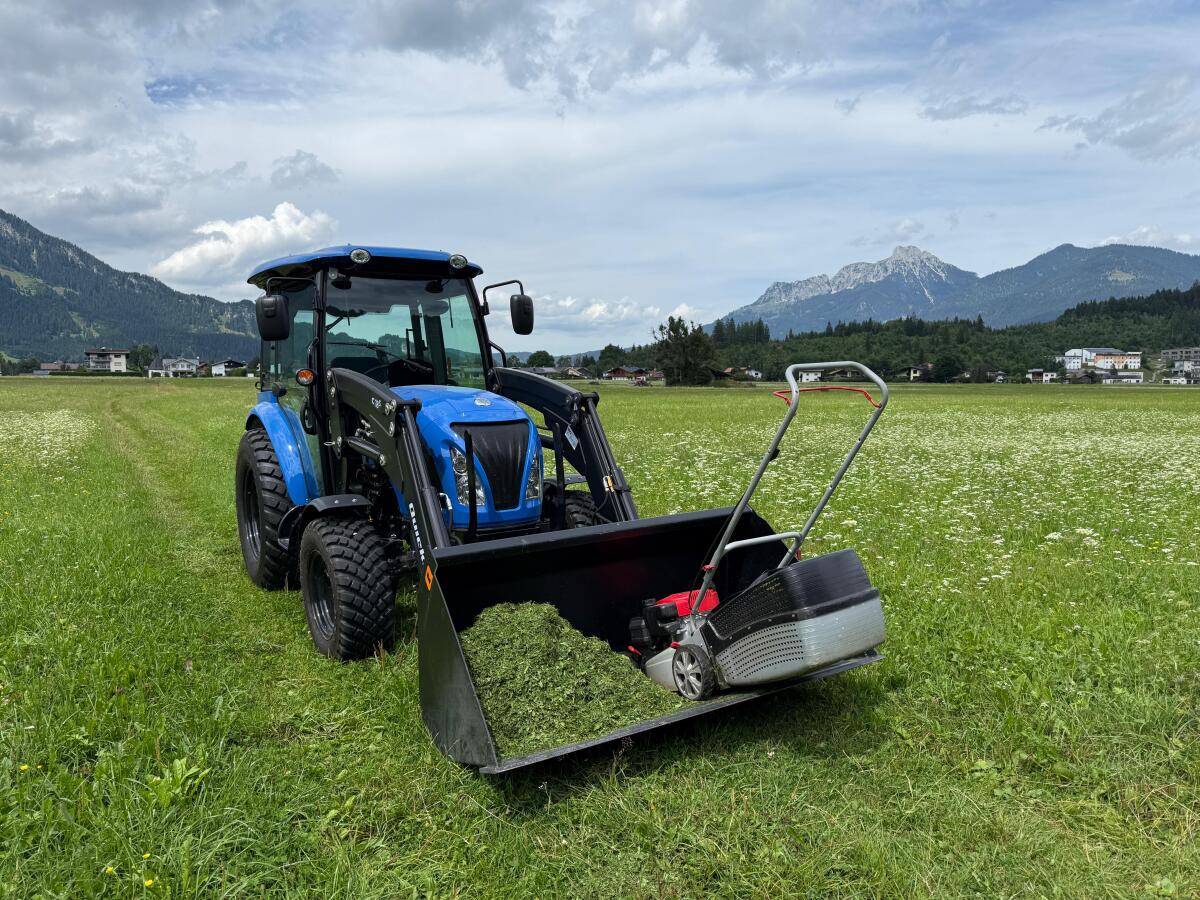 New Holland Boomer 50 1