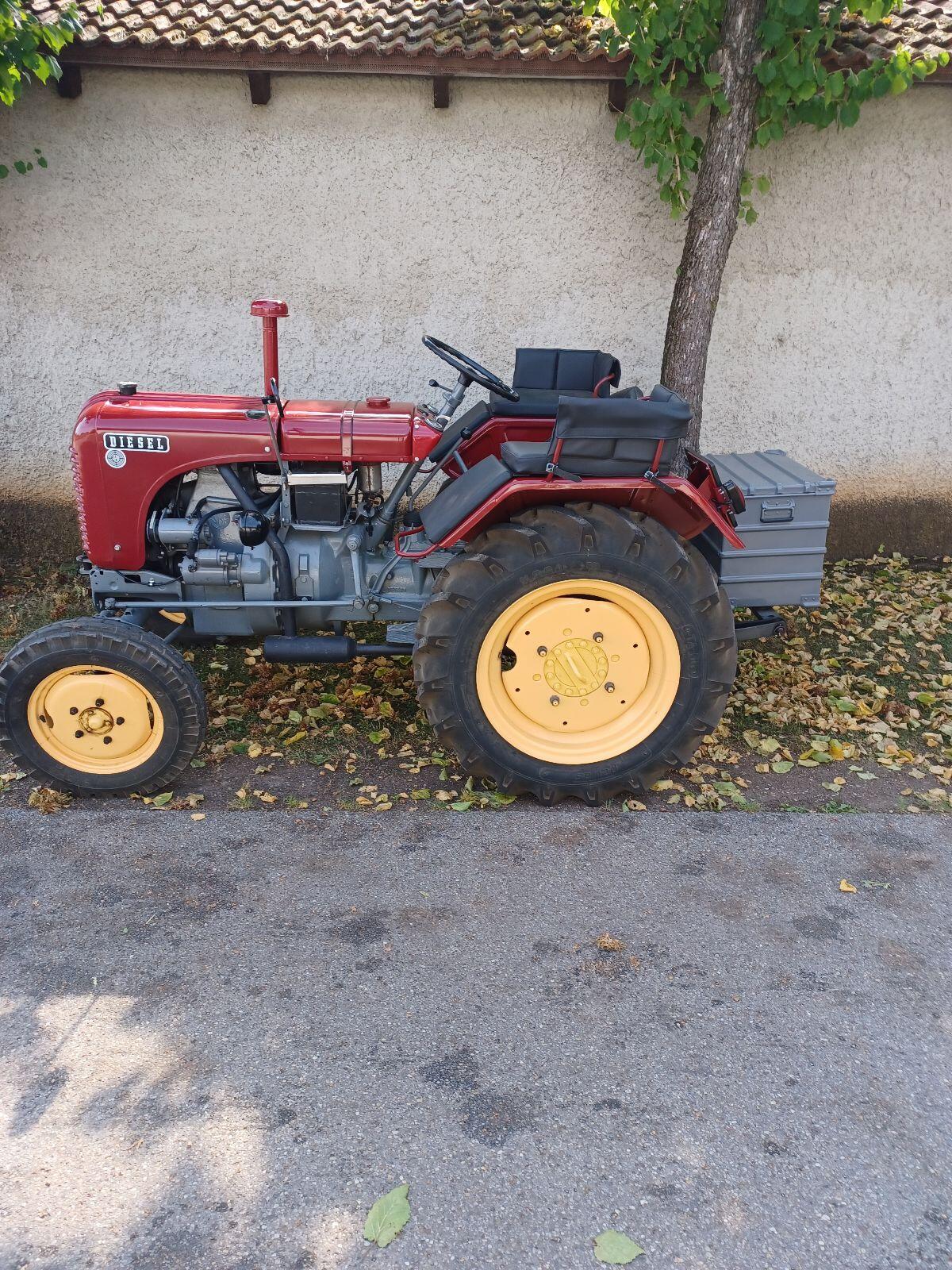 Steyr Traktor 84 e 2