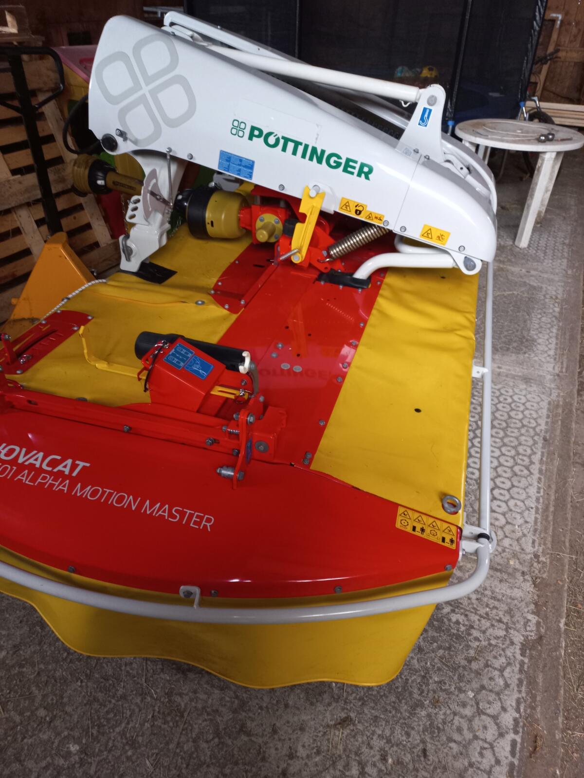 Pöttinger Alpha Motion Master 301 2