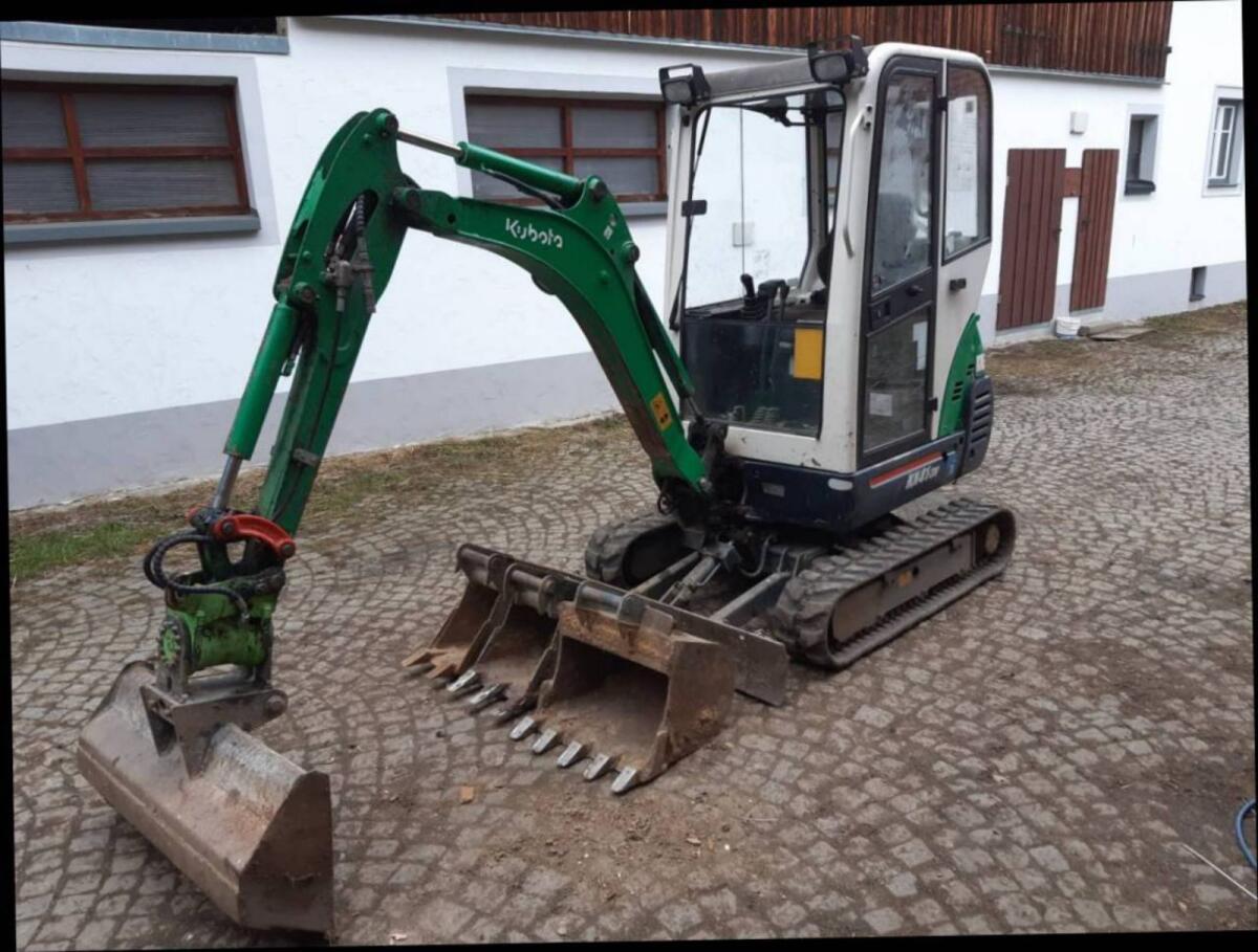 Kubota KX 41 3-V mit Powertilt, Löffelpaket 1
