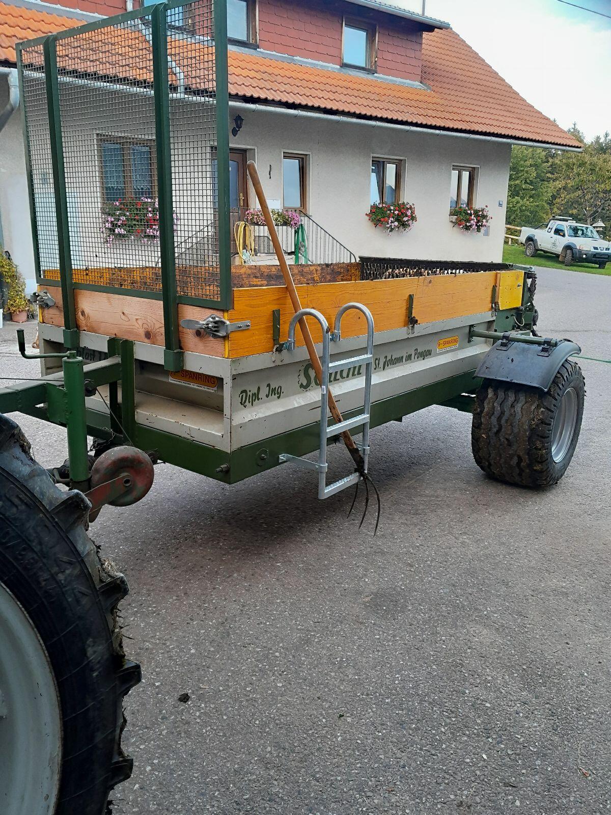 Miststreuer Schicht 1