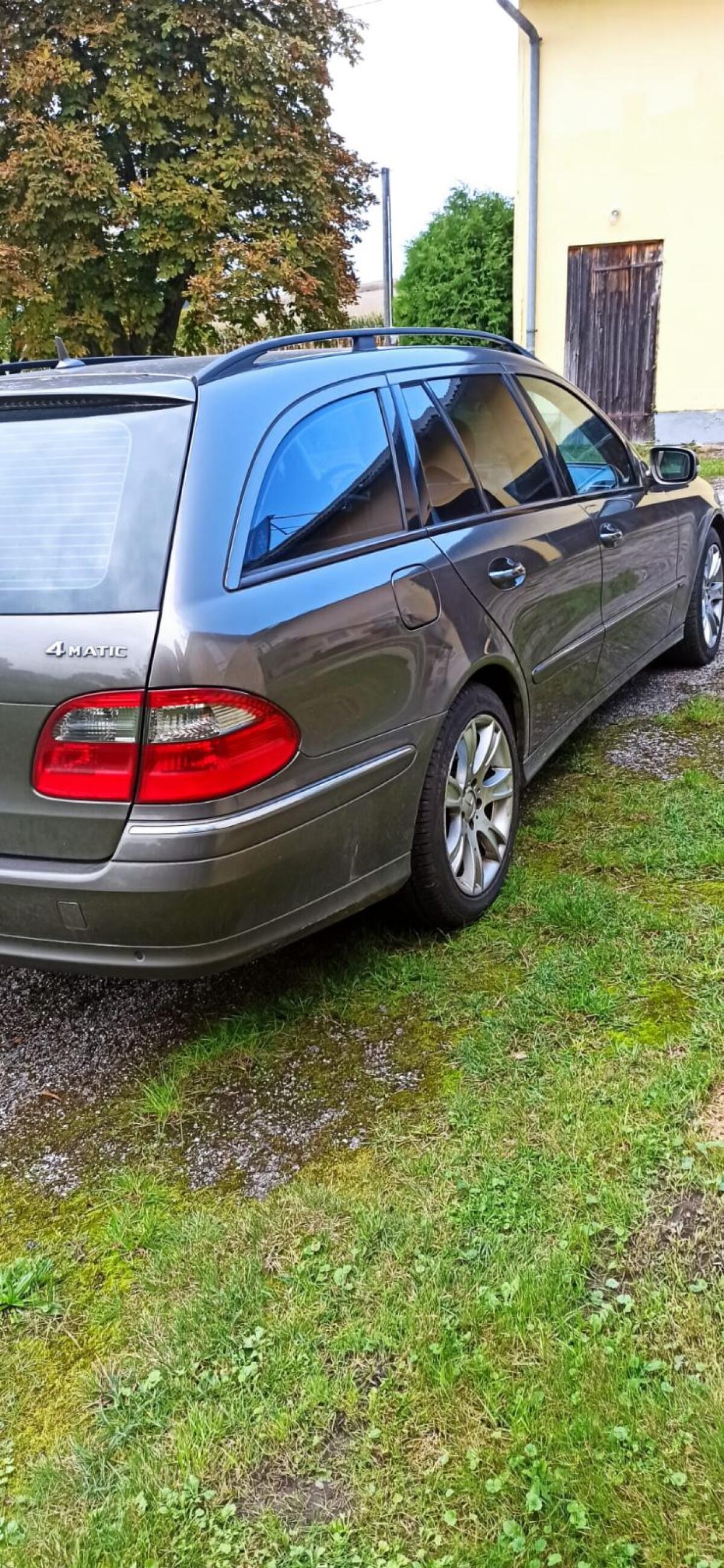 Mercedes-Benz E-Klasse 280 4Matic Avantgarde 3