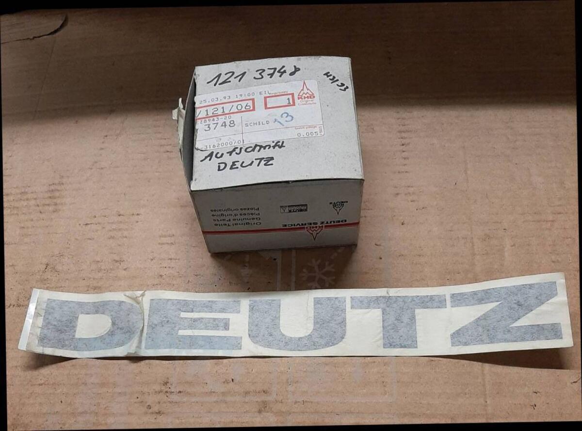 Deutz Aufkleber 121 3748 1