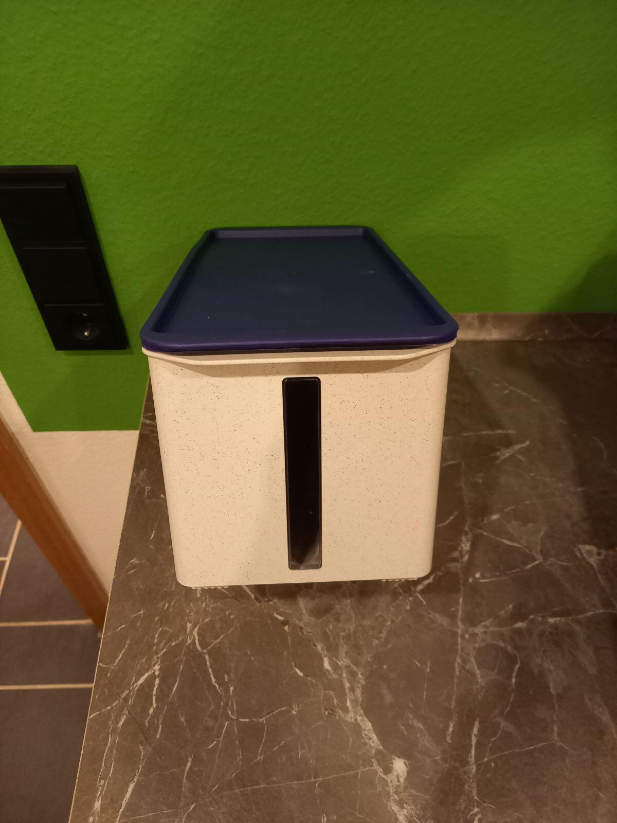 Tupperware Dose mit Sichtfenster 1