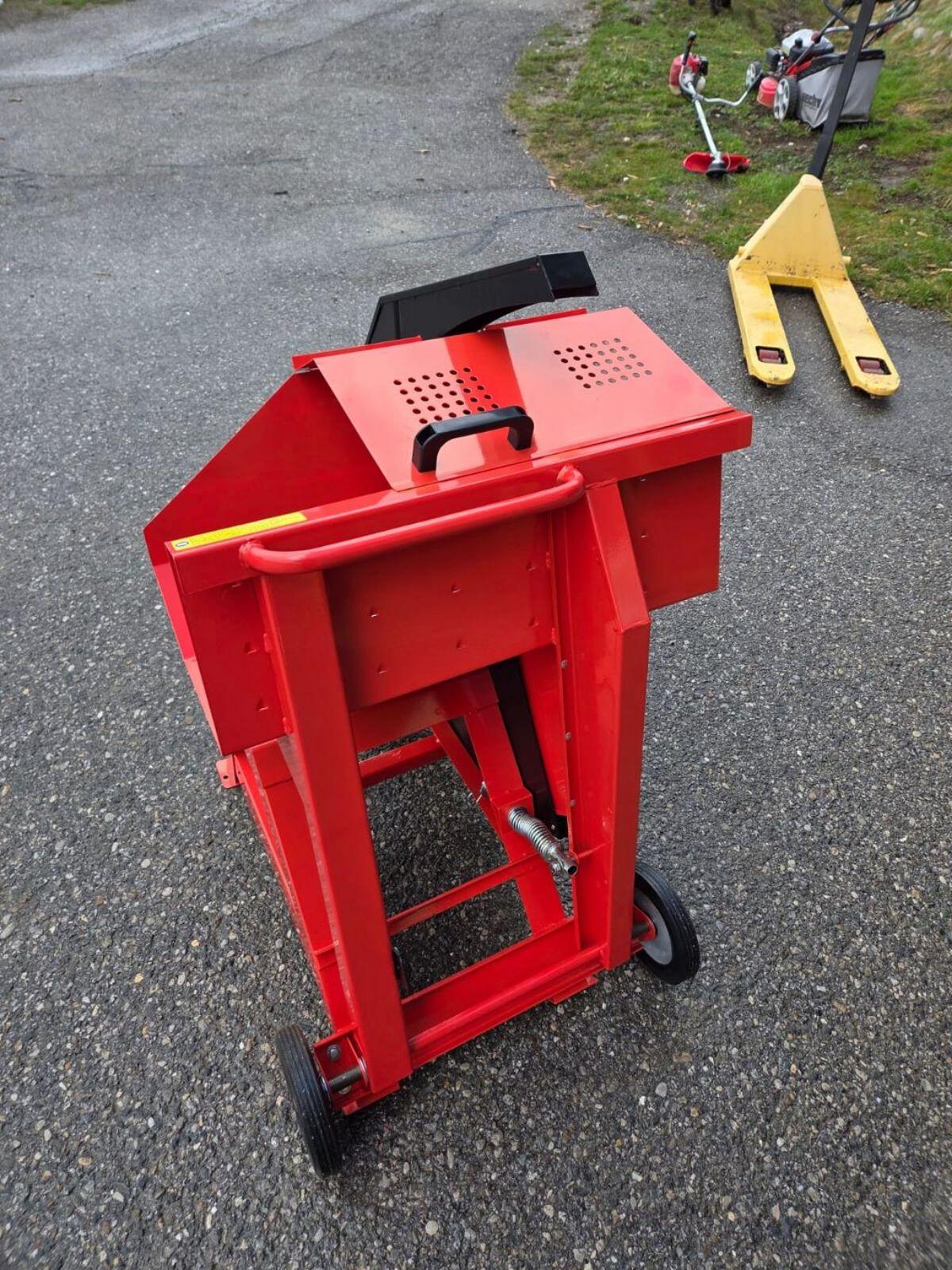 Kreissäge Wippsäge 700 mm Sägeblatt 3