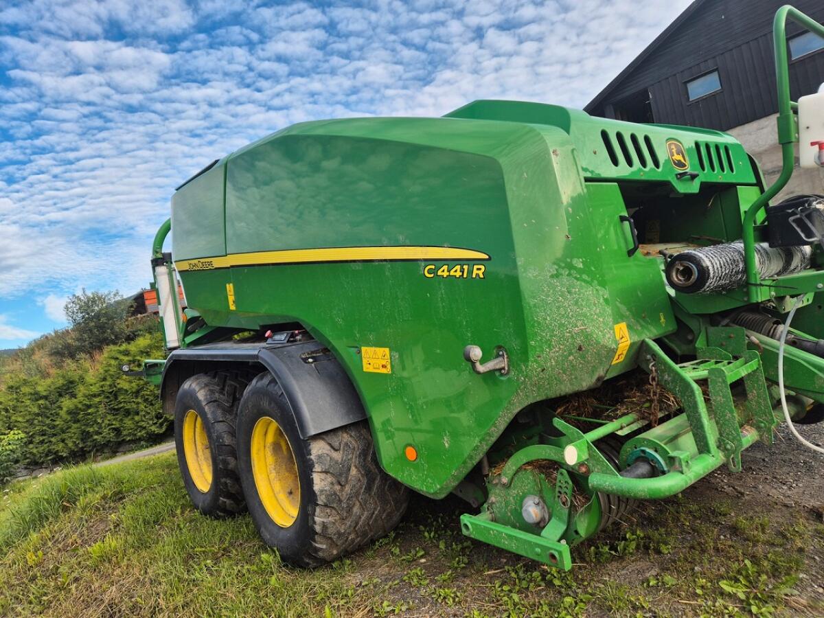 John Deere C441R Kombiballenpresse 2