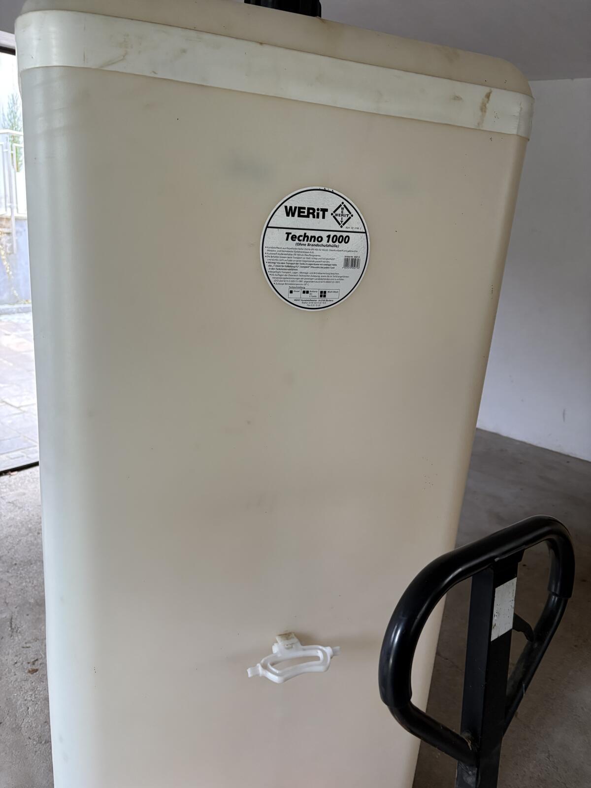 Dieseltank 1.000 l doppelwandig 1