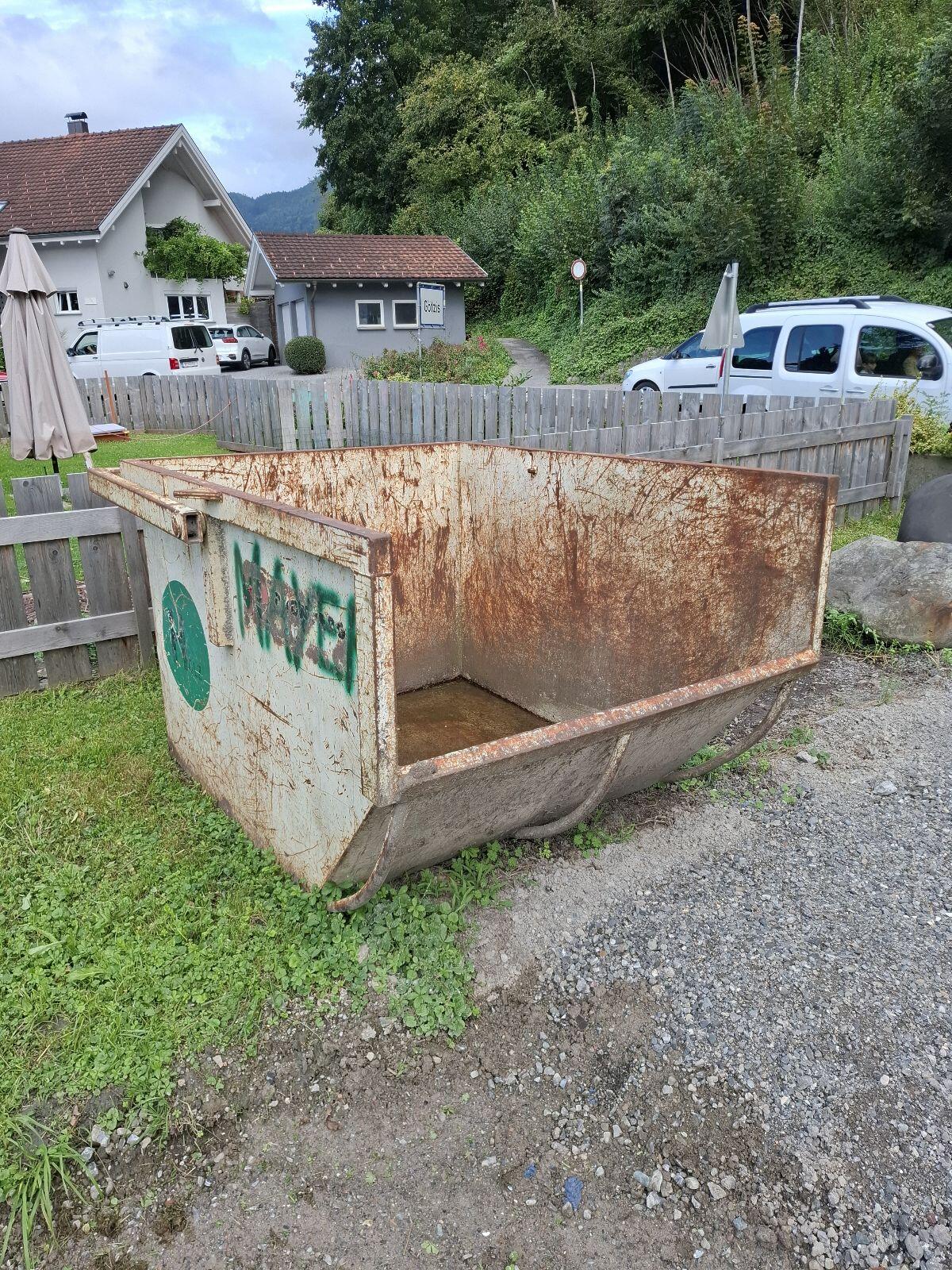 Kran-Erdkübel 2