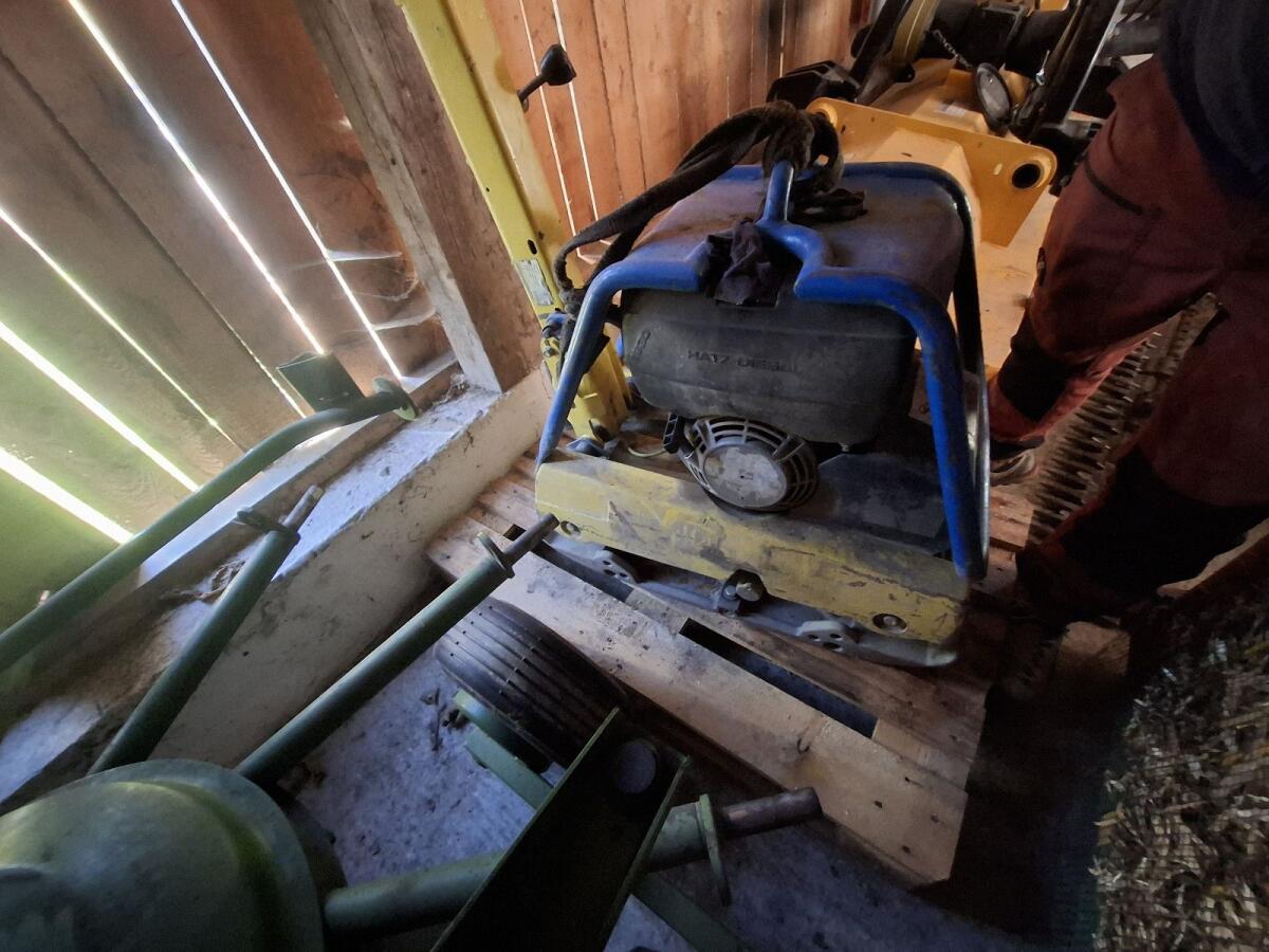 Rüttelplatte Ammann 264kg 3