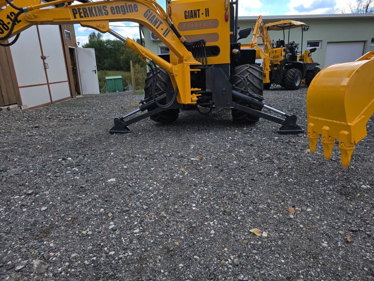 Kubota, Perkins und Yanmar 3