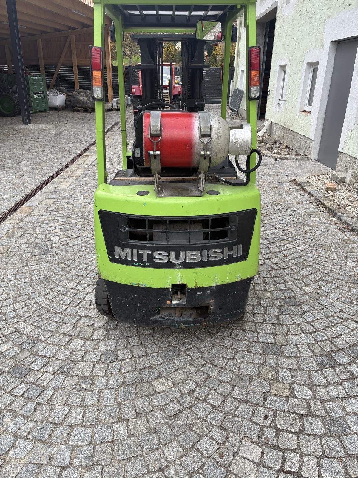 Verkaufe Mitsubishi Stapler FG15T 2
