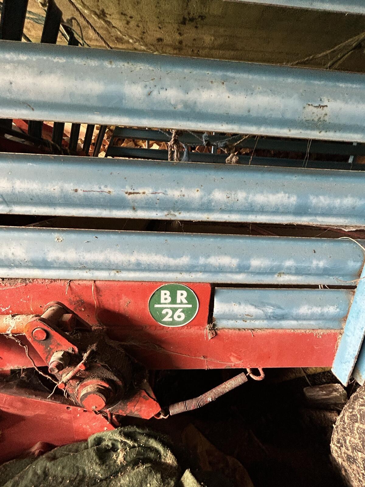 Ladewagen, Schneeschild, Kunstdüngerstreuer 3
