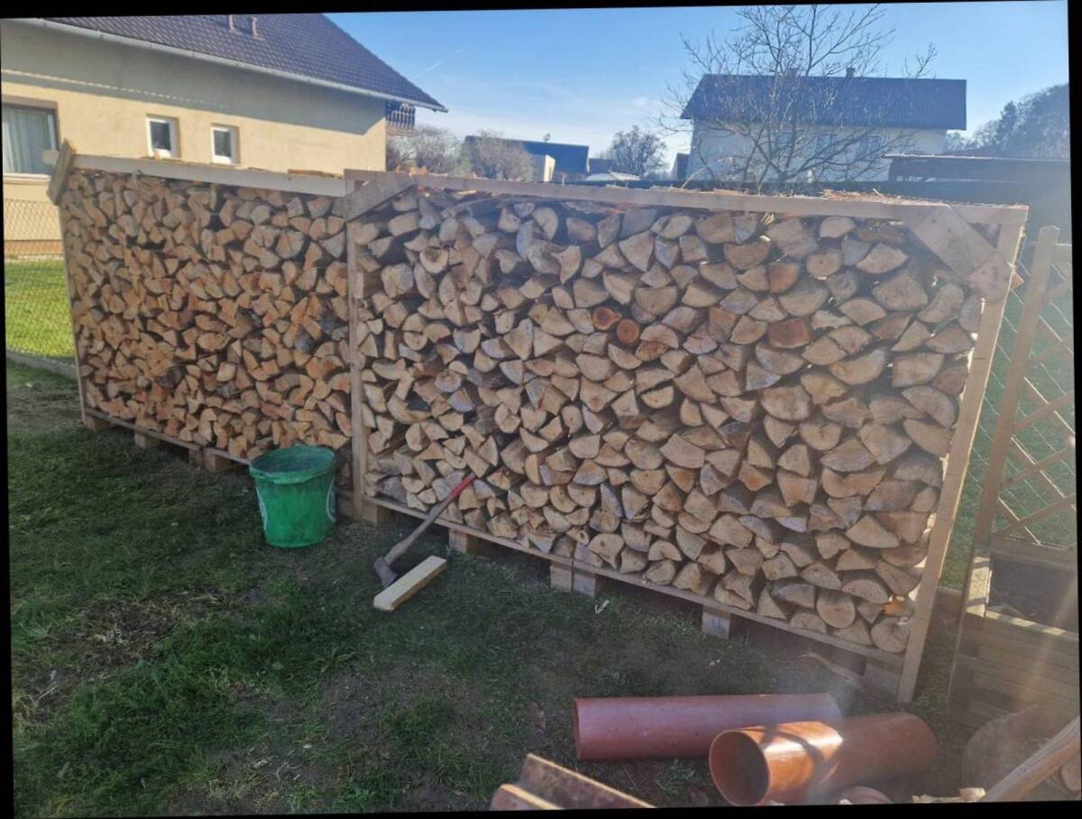 Brennholz 2