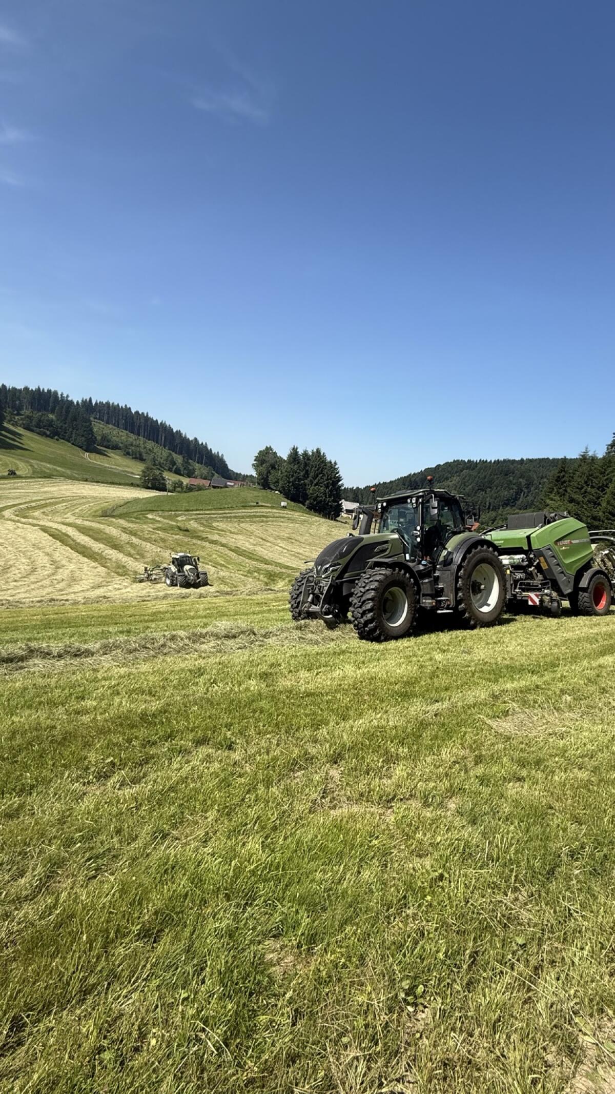 Ballen pressen Fendt Rotana 160 V Combi 1