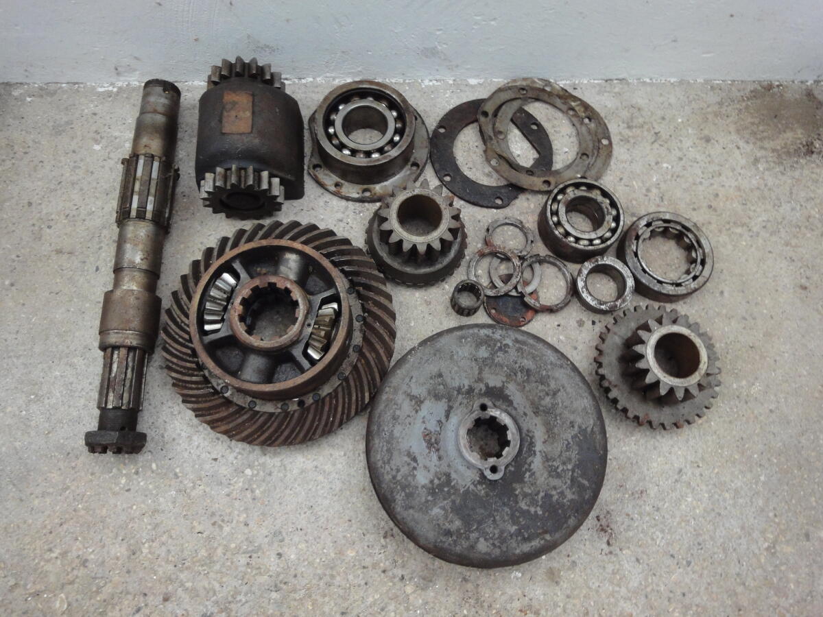 Diverse Ersatzteile 3