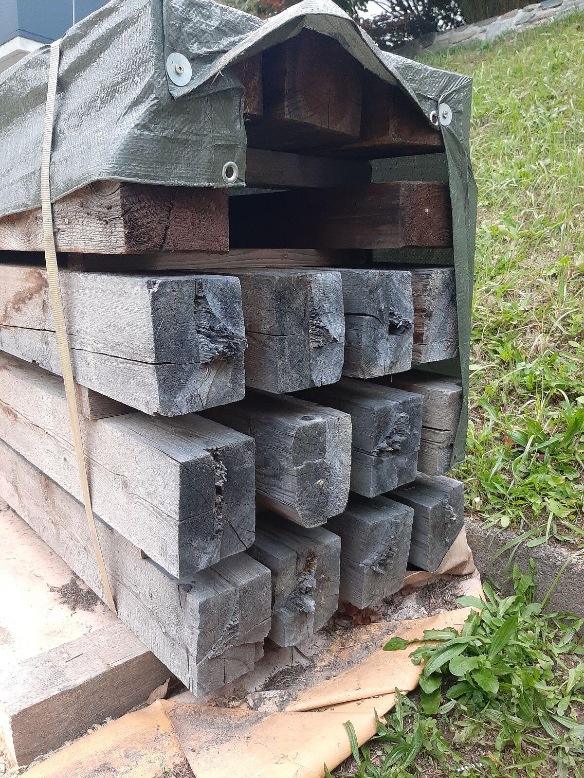Bauholz, Holzbalken, Kanthölzer, Dachstuhl, Carport 2