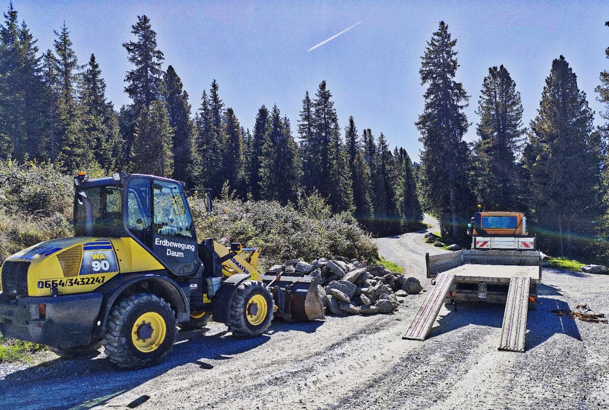 Komatsu WA90-6 Radlader 2