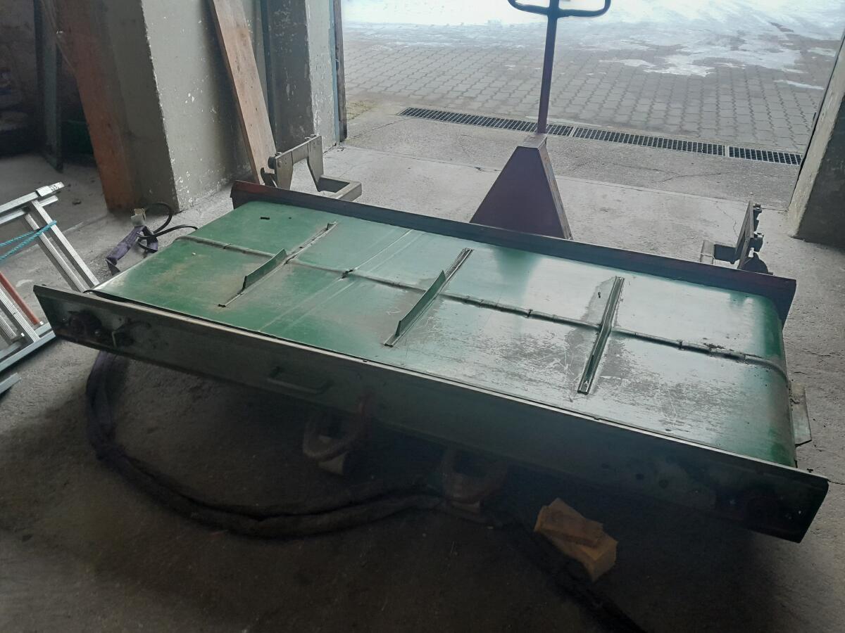 Sonstige Fütterungstechnik Förderband Gras 2