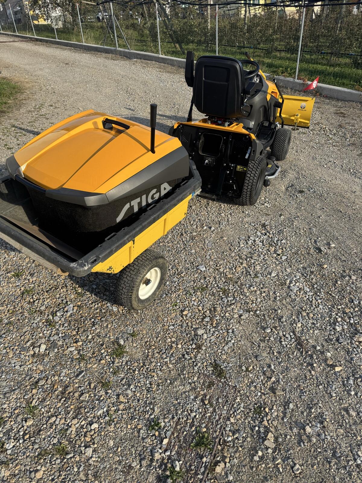 Rasenmähertraktor Stiga Estate 9102 WX 3