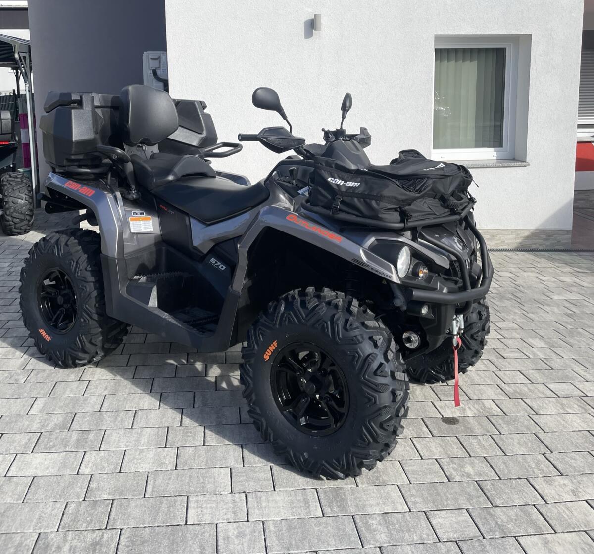 Can-Am Outlander Max 650 ccm Rotax XT Quad 2