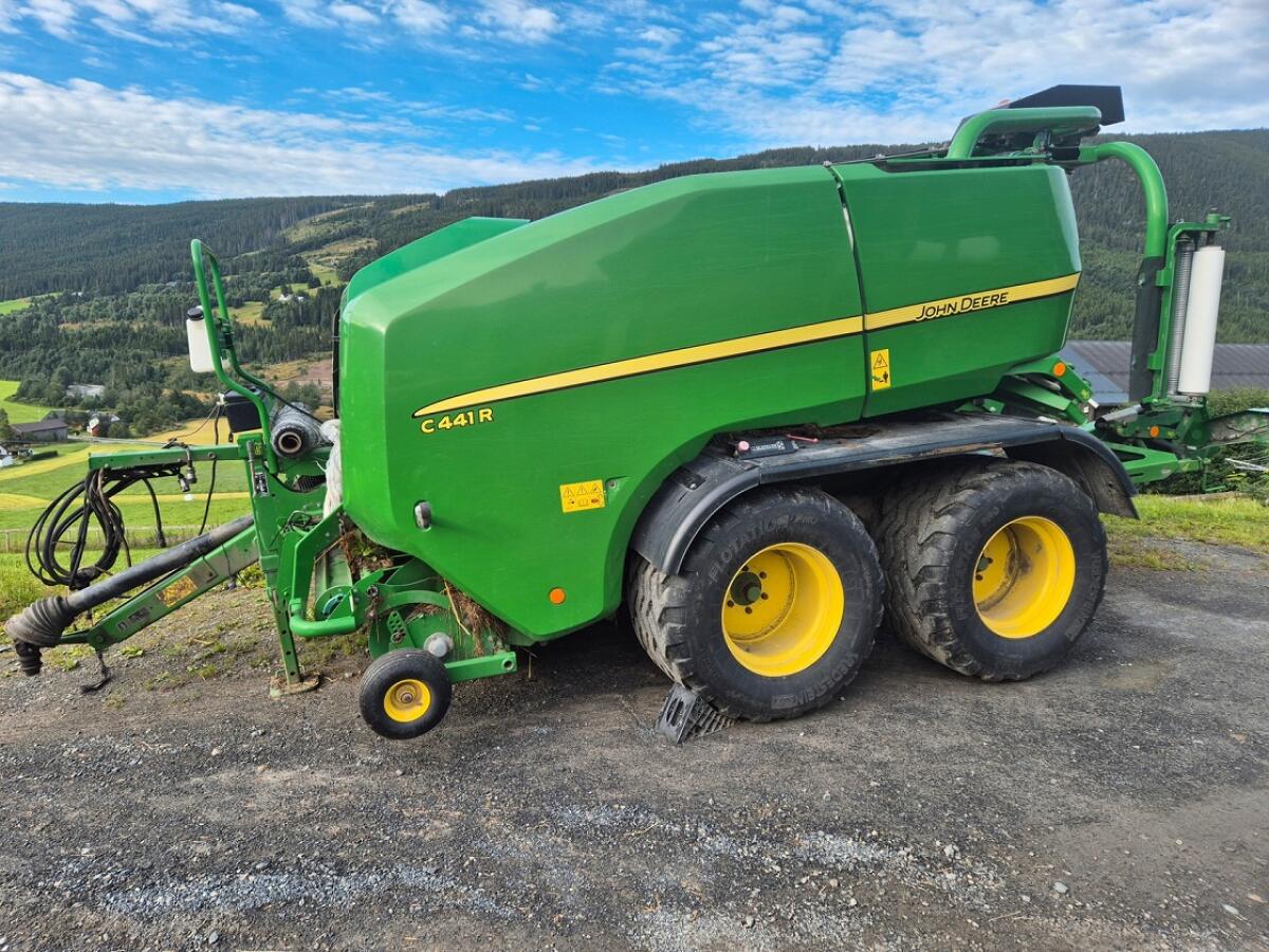 John Deere C441R Kombiballenpresse 1