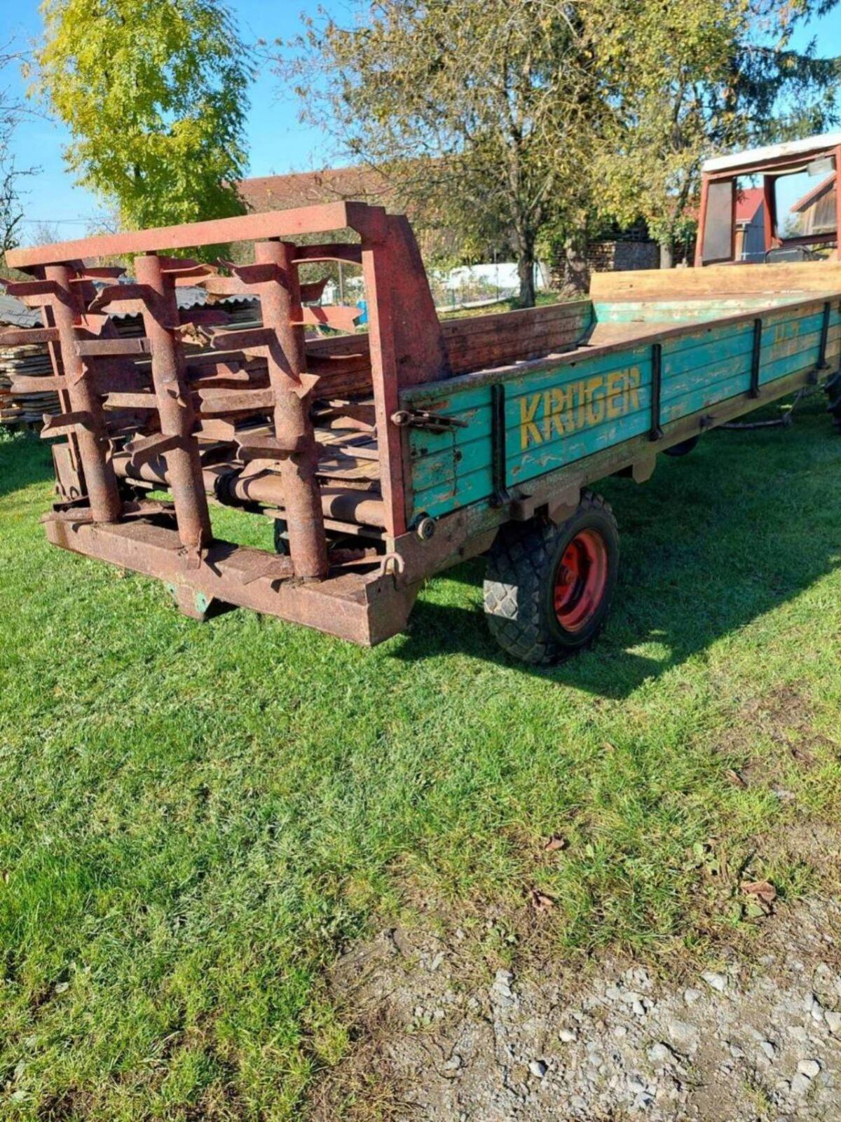 Verkaufe Miststreuer Krüger 3