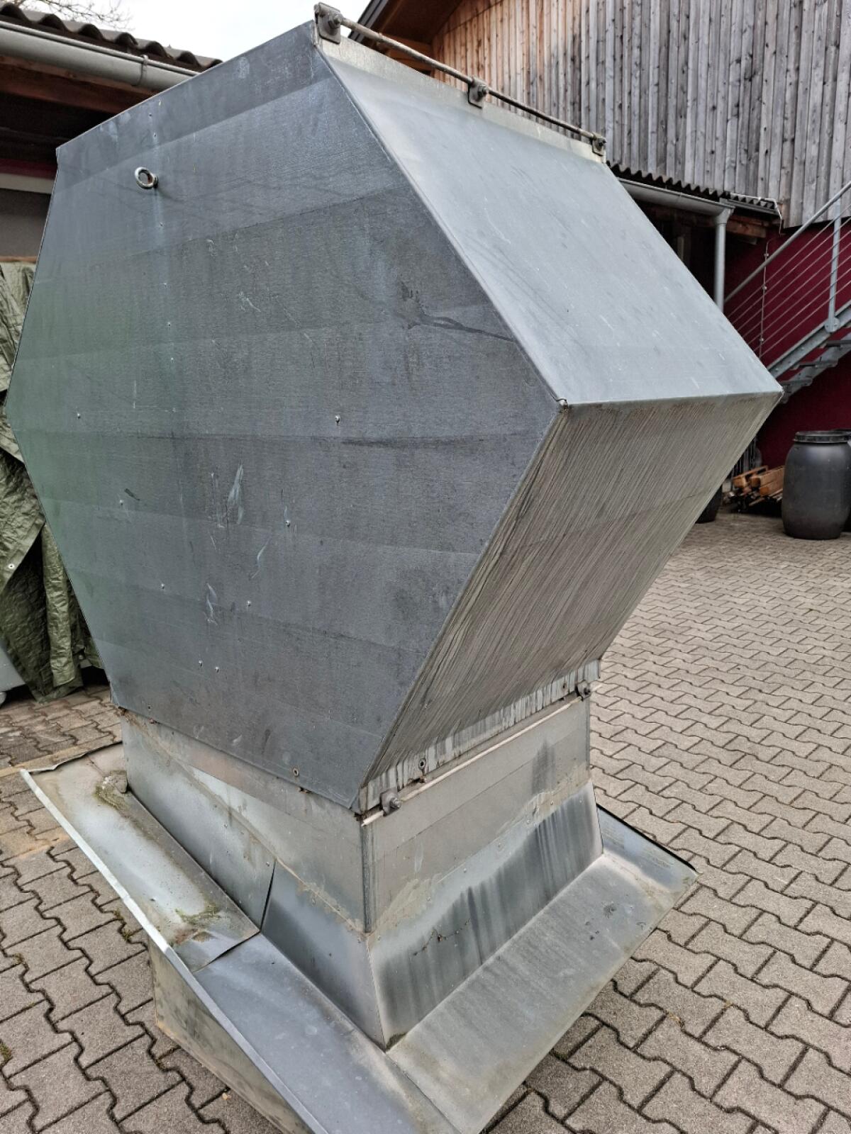 Deflektorhaube Dach 3