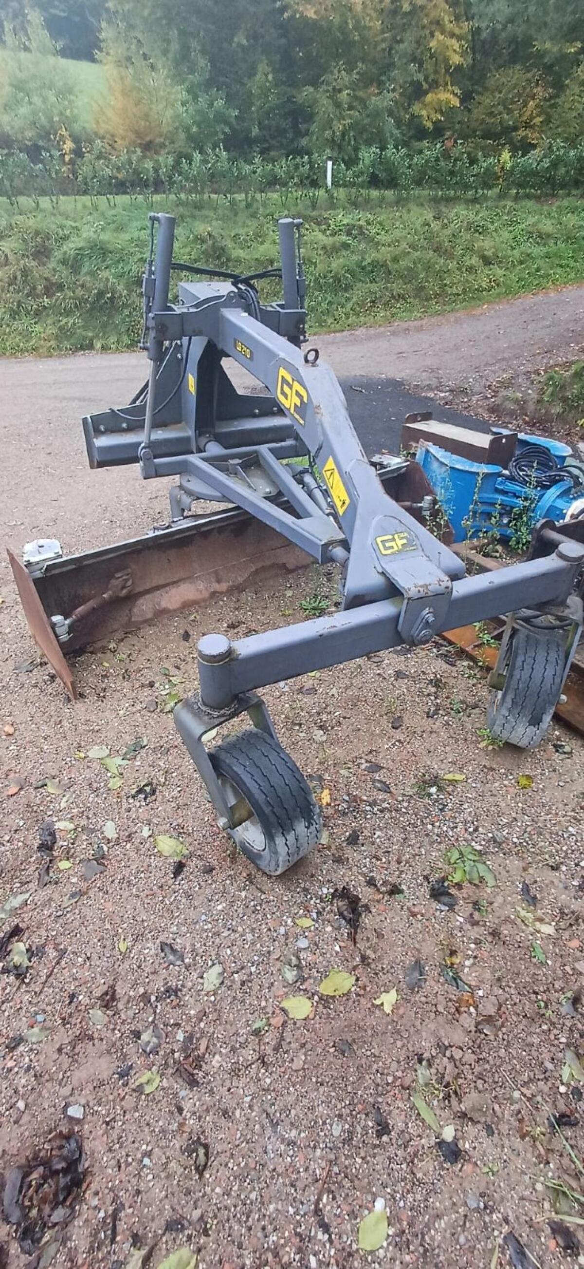 Anbau-Grader GF Gordini LG 210 3