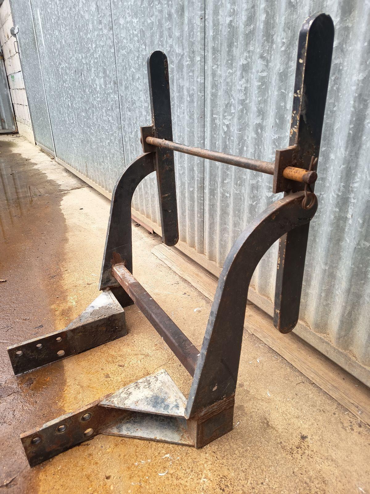 Frontschutz Steyr 80er und 81er Serie 3