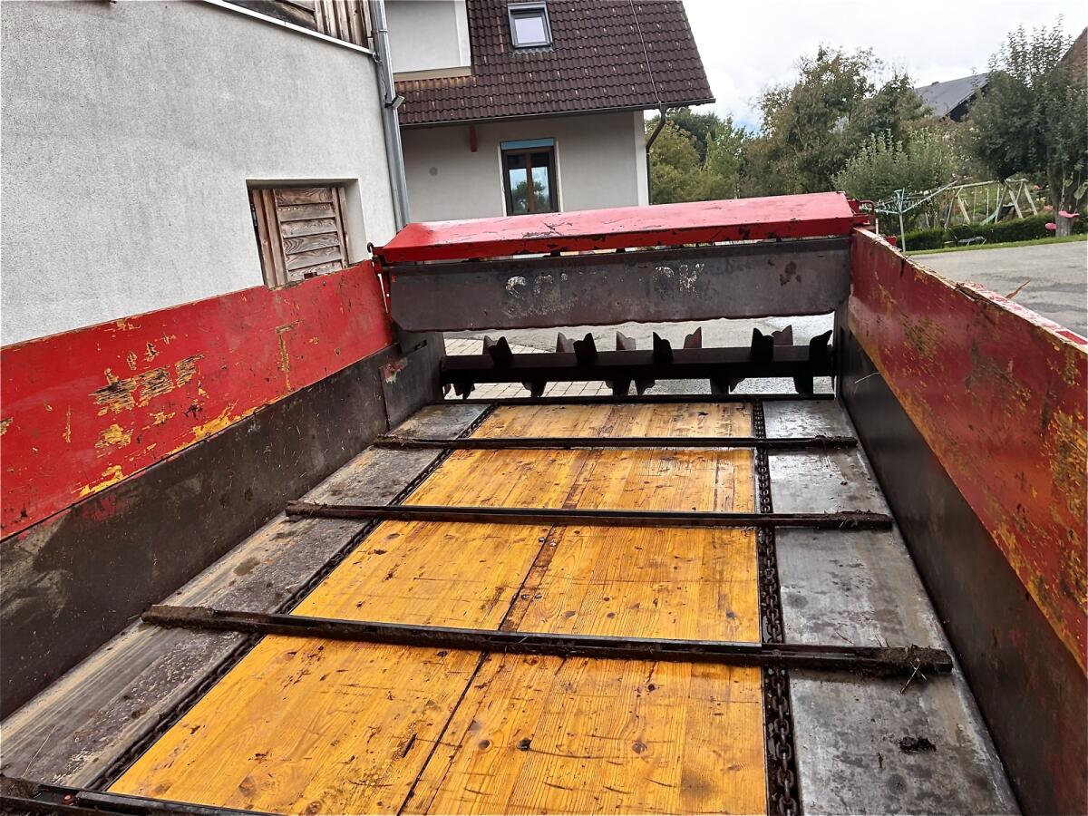 Schröck Miststreuer 3