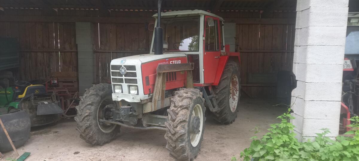 Steyr 8100 Allrad 4.000 Bstd. 1