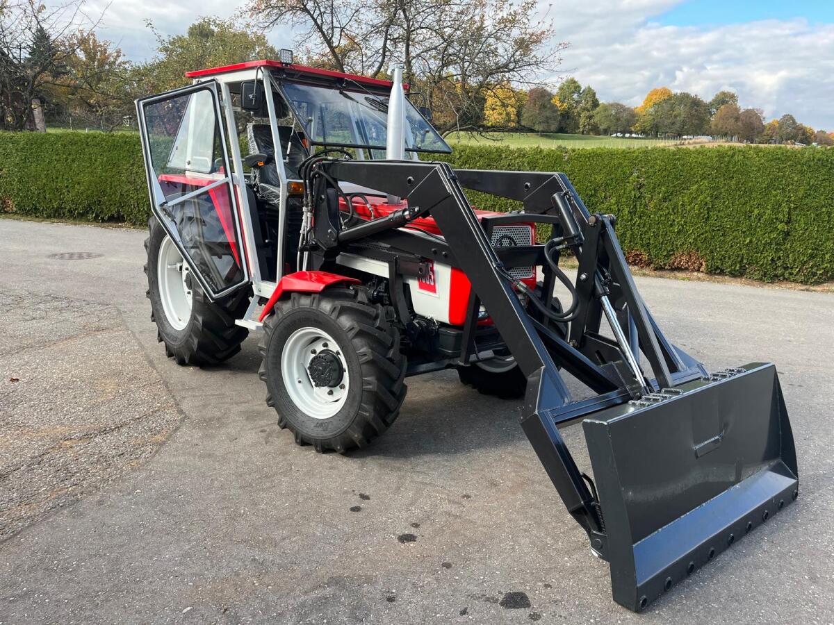 Lindner Traktor - komplett restauriert, top Zustand! Modell 1065A 2